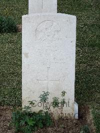 Salonika (Lembet Road) Military Cemetery - Lyons, E